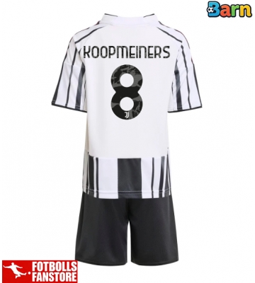Juventus Teun Koopmeiners #8 Hemmatröja Barn 2025-26 Kortärmad (+ Korta byxor)